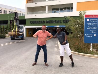 Kelly Adighije and Marks Harks at the Curacao Medical Center